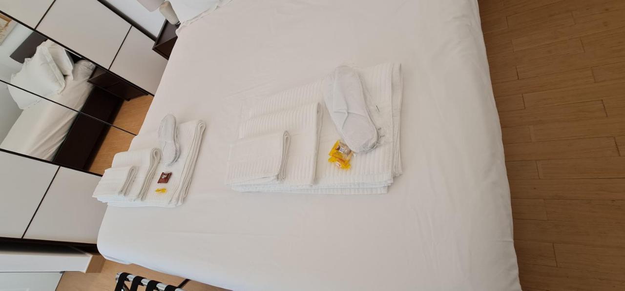 Di Fresco Apartments Luxury Suites Palermo Zewnętrze zdjęcie